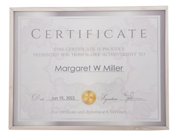 Picture of Silver A4 Frame for Diplomas/Certificate
